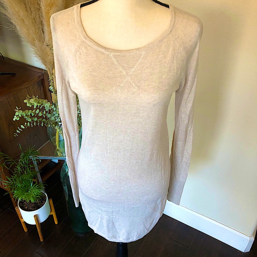 Fitted Tan/Cream Long Sweater Dress - Size. Medium